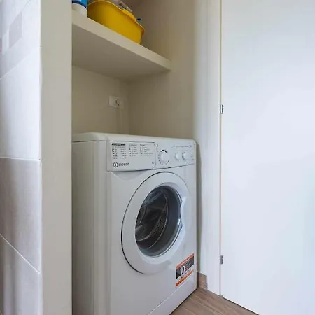Ci Vuole Leggerezza Apartment Free Parking Bologna Exterior photo
