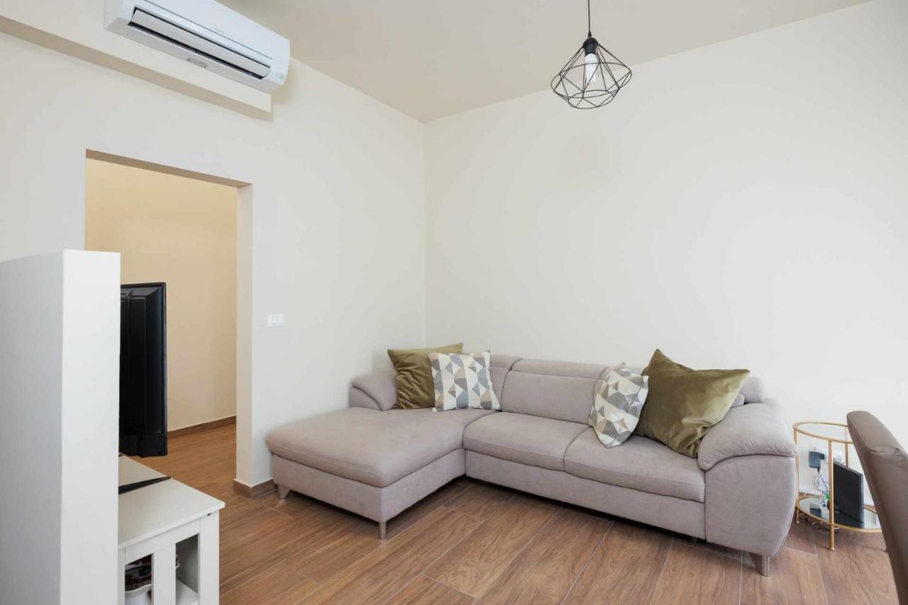 Apartment Ci Vuole Leggerezza Free Parking *